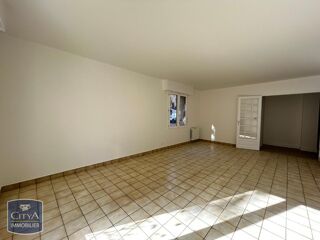 location Appartement - 2 pièce(s) - 67 m² Chartres (28000)