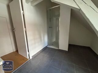  Appartement à louer 2 pièces 