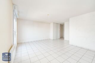  Appartement à louer 2 pièces 49 m²