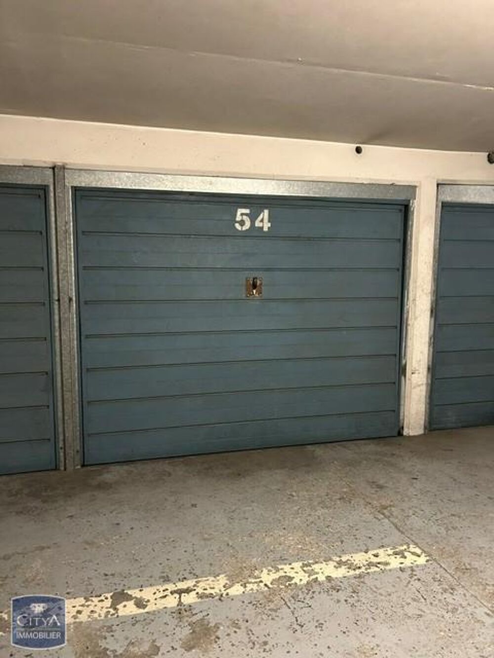 location Parking / Garage Courbevoie (92400)