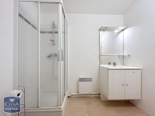  Appartement à louer 2 pièces 41 m²