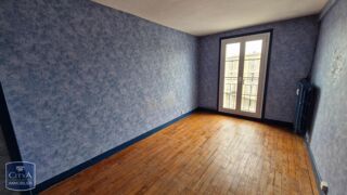  Appartement à louer 3 pièces 86 m²