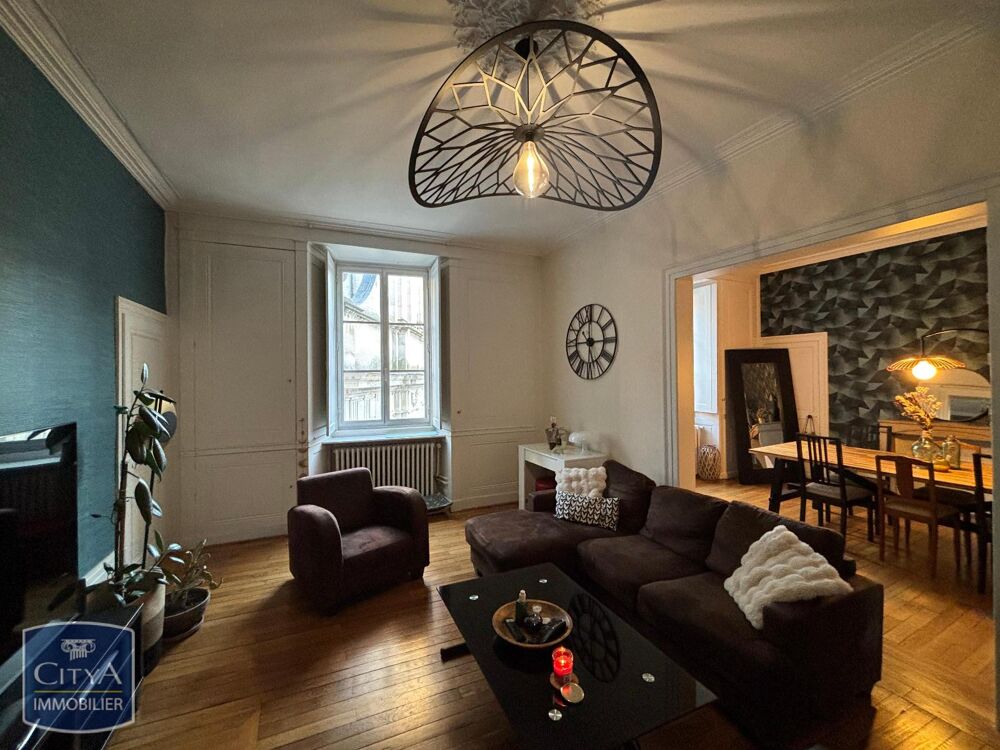 location Appartement - 8 pièce(s) - 234 m² Besançon (25000)