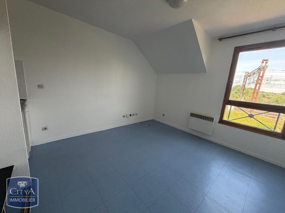 À LOUER : Découvrez cet appartement T1 idéalement situé ....
