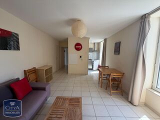  Appartement à louer 2 pièces 38 m²