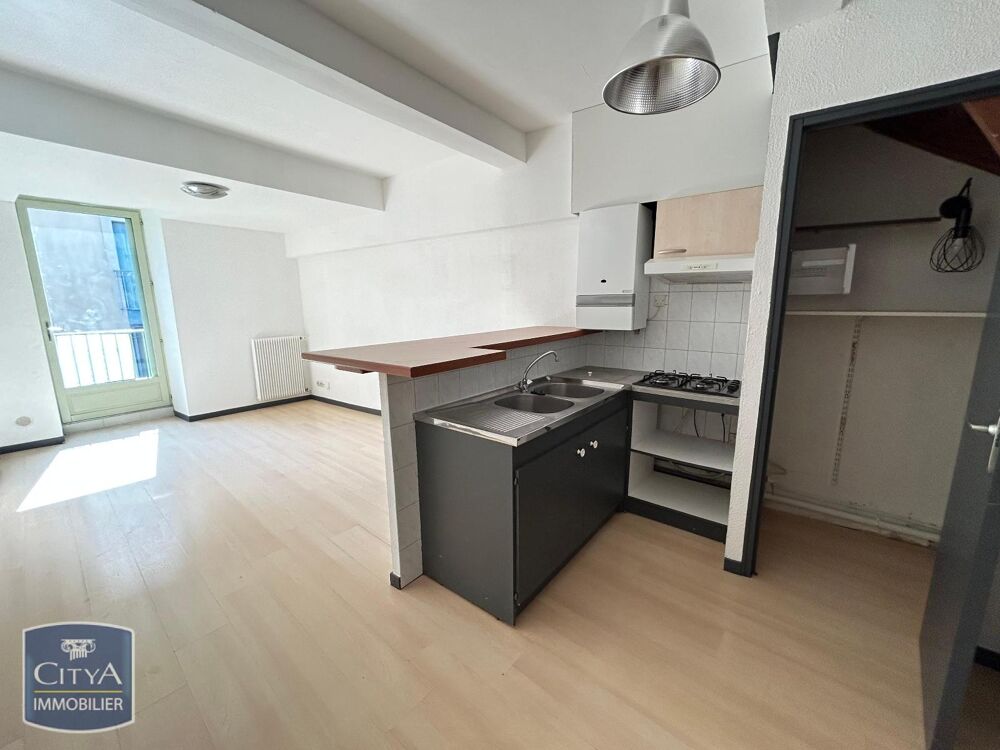 À LOUER : Appartement T2 en duplex situé dans la charman....