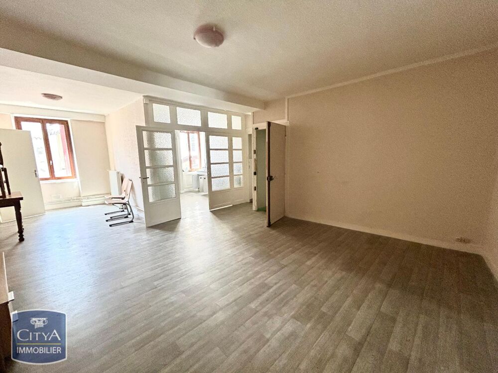 À LOUER : Appartement T3 situé à Bourg-en-Bresse, dans l....