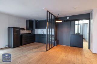  Appartement à louer 4 pièces 94 m²