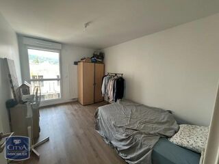 Appartement à louer 2 pièces 40 m²