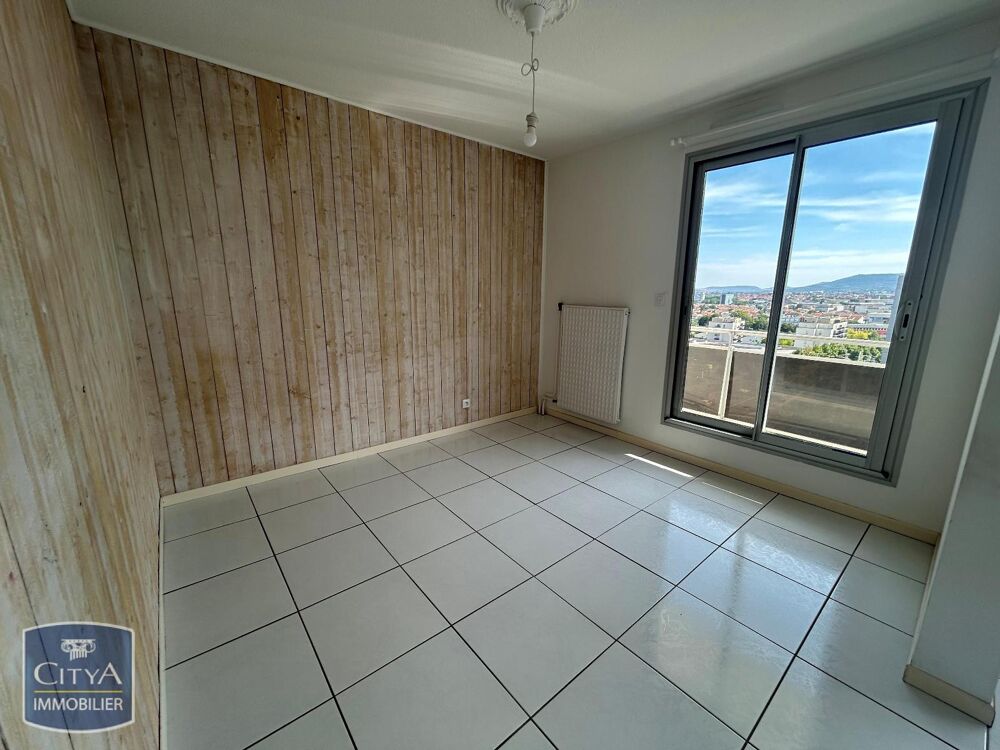 location Appartement - 4 pièce(s) - 73 m² Clermont-Ferrand (63100)