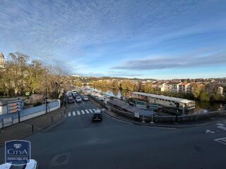  Appartement à louer 2 pièces 45 m²