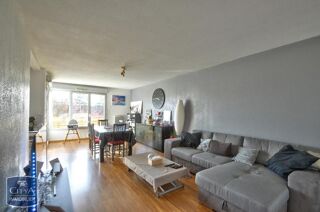  Appartement à louer 3 pièces 70 m²