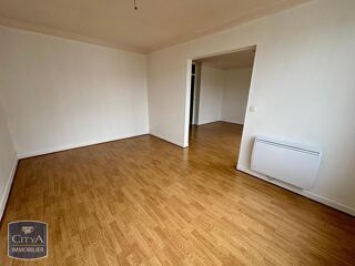  Appartement à louer 4 pièces 88 m²