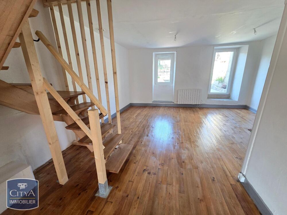 location Maison - 5 pièce(s) - 101 m² Ardes (63420)