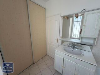  Appartement à louer 2 pièces 57 m²