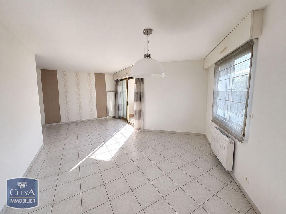 location Appartement - 4 pièce(s) - 94 m² Besançon (25000)