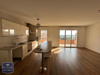  Appartement � louer 4 pi�ces 80 m�