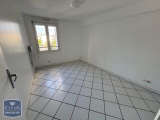  Appartement à louer 3 pièces 63 m²