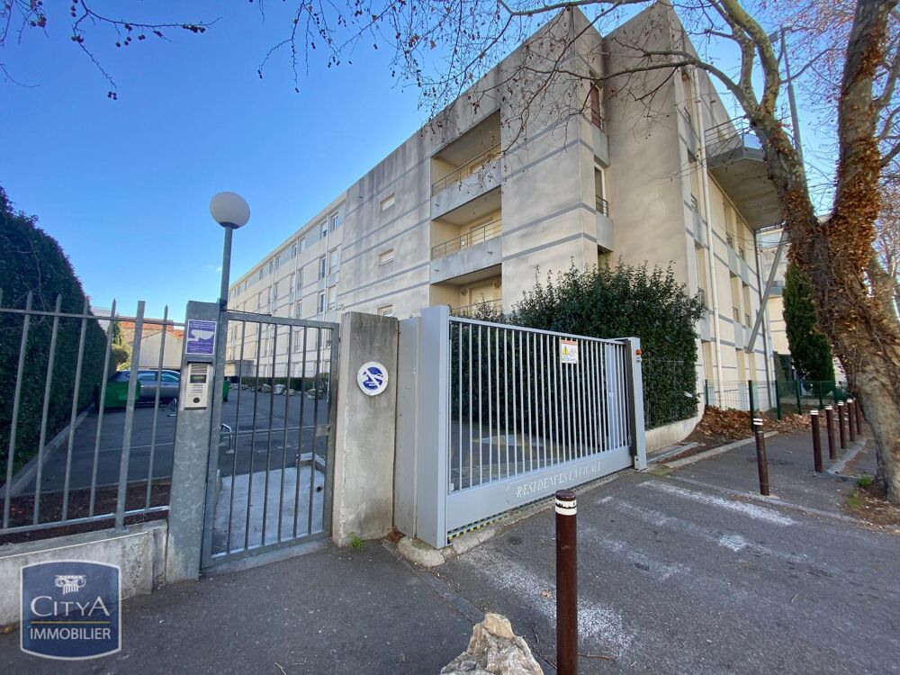 location Parking / Garage Avignon (84000)