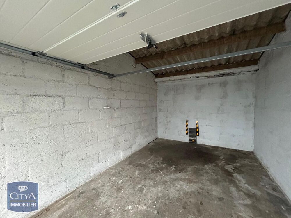 location Parking / Garage Brest (29200)