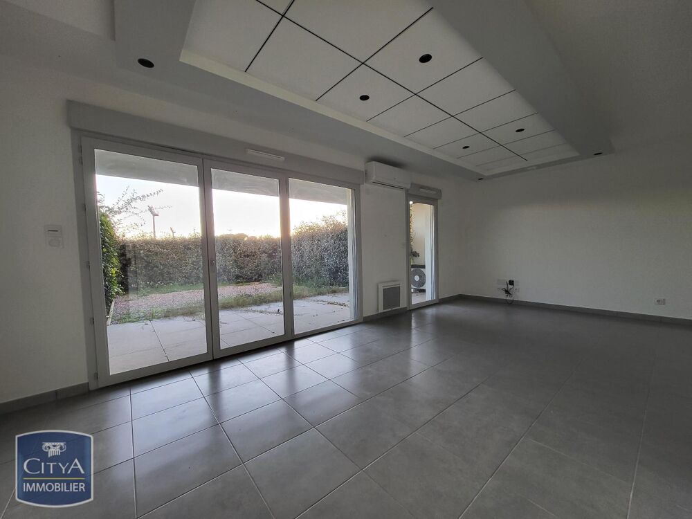 À LOUER : Appartement récent T1 à Fréjus, dans un cadre ....