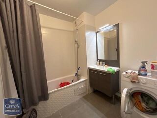  Appartement à louer 3 pièces 66 m²