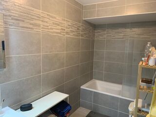  Appartement à louer 3 pièces 74 m²