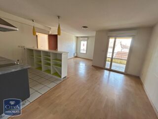  Appartement à louer 3 pièces 60 m²