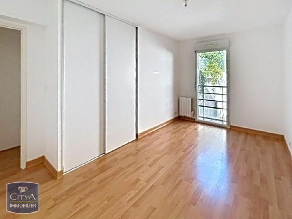 location Appartement - 3 pièce(s) - 77 m² Saint-Brieuc (22000)