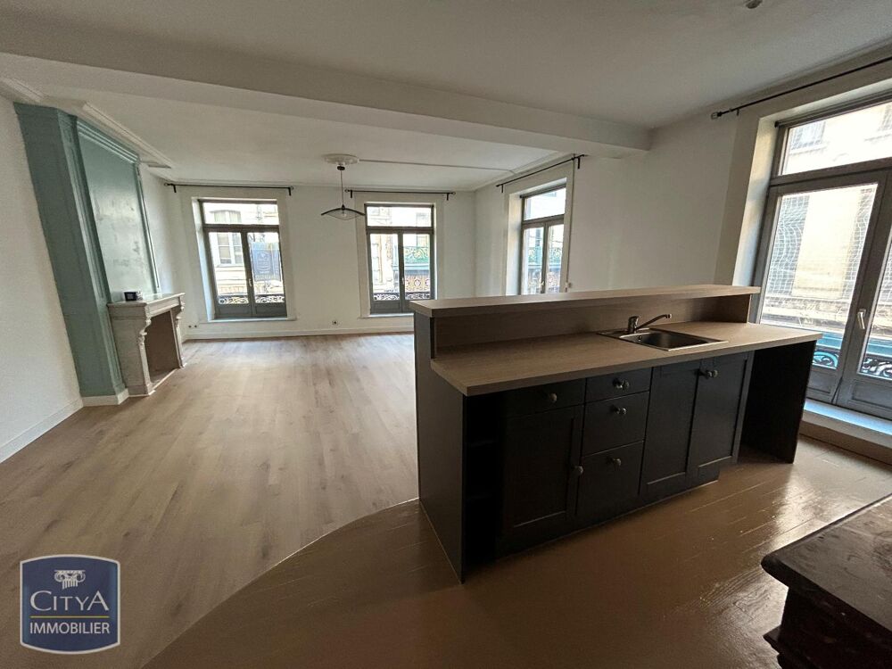 location Appartement - 2 pièce(s) - 61 m² Lille (59000)