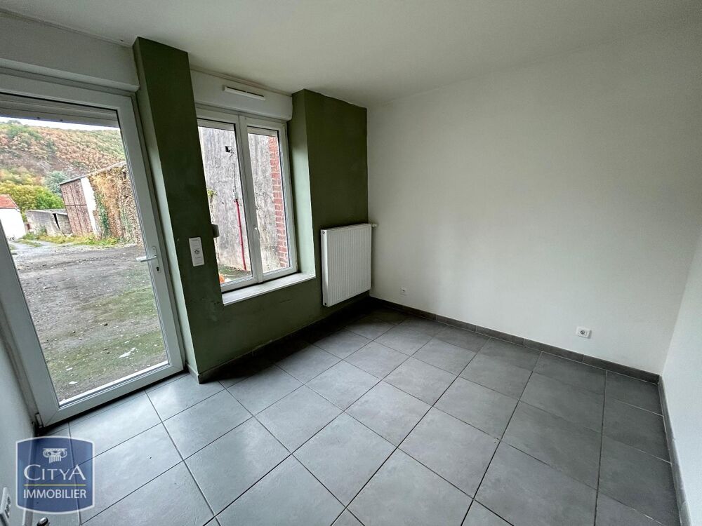 location Appartement - 4 pièce(s) - 83 m² Bogny-sur-Meuse (08120)