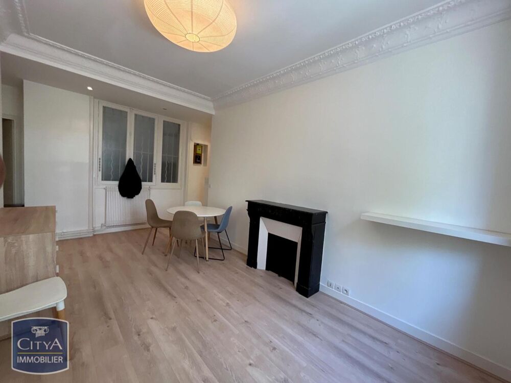 location Appartement - 2 pièce(s) - 42 m² Paris 18