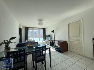  Appartement à louer 2 pièces 46 m²