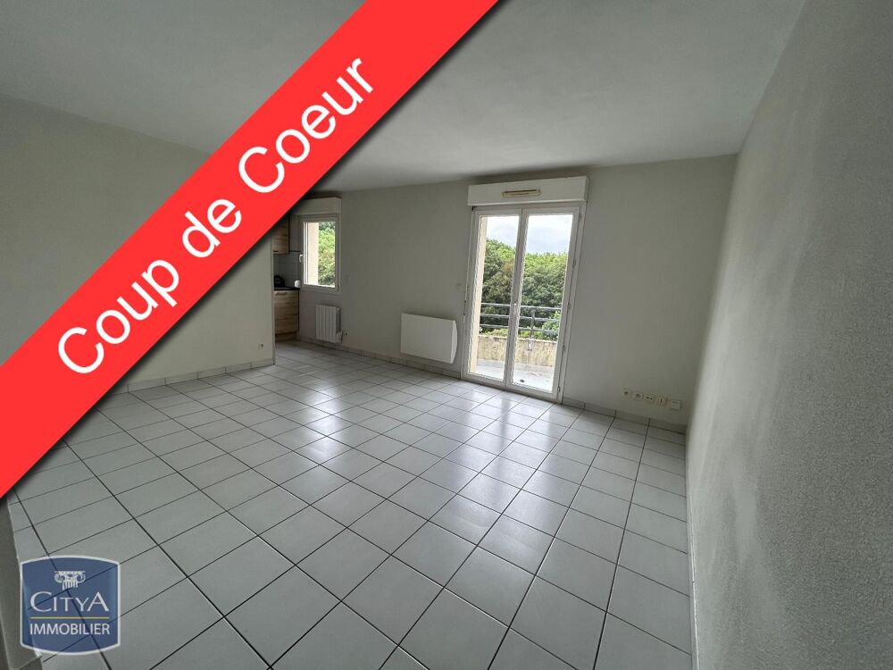 location Appartement - 2 pi�ce(s) - 47 m� Saint-Michel (16470)