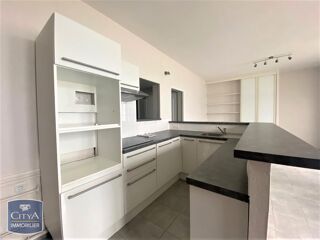  Appartement à louer 3 pièces 58 m²