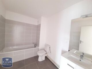  Appartement à louer 2 pièces 42 m²