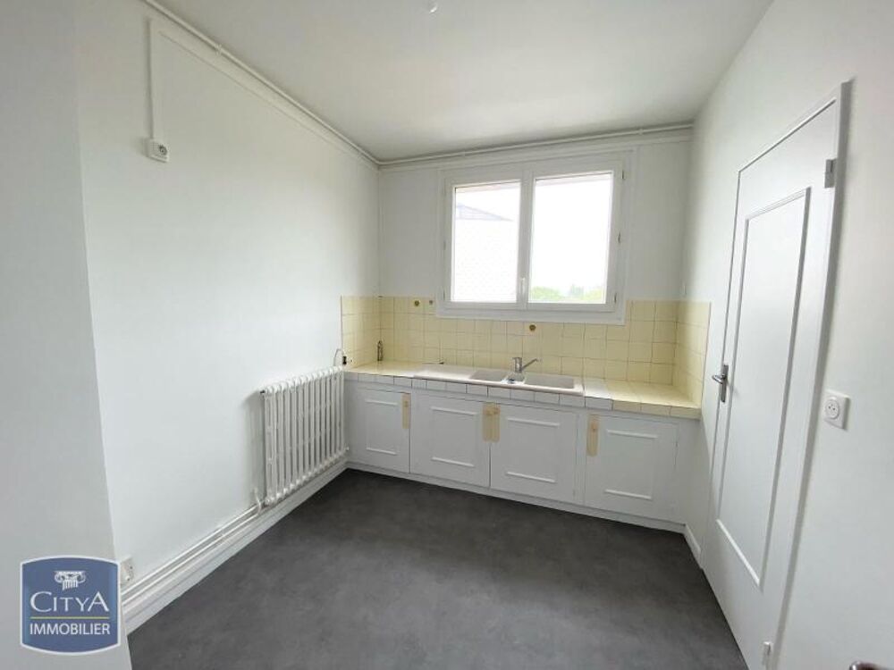 EXCLUSIVITÉ - LOGEMENT ENTIEREMENT REFAIT A NEUF - CENTR....