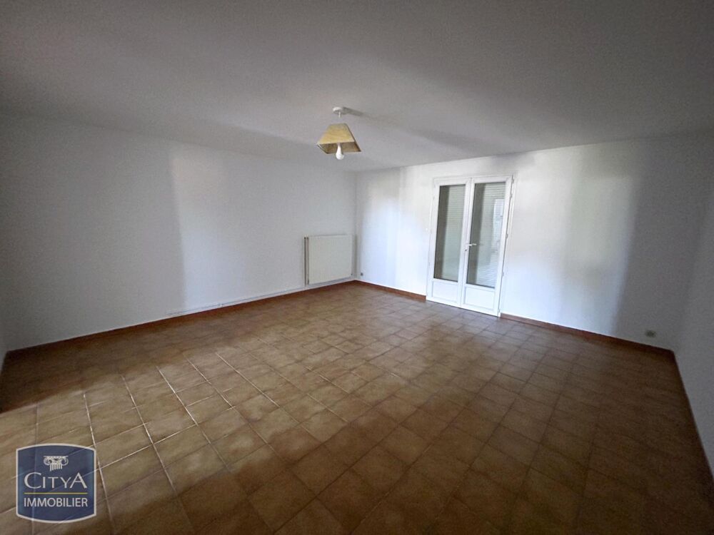À LOUER : Appartement T3 situé à Tergnier (02700). D'une....