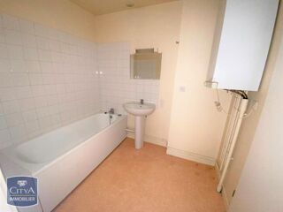 Appartement à louer 2 pièces 57 m²