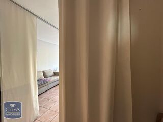  Appartement à louer 1 pièce 29 m²