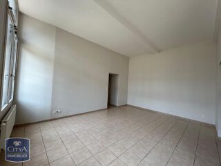  Appartement à louer 3 pièces 62 m²