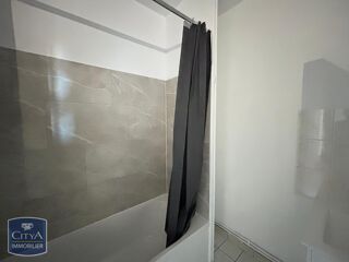  Appartement à louer 3 pièces 60 m²