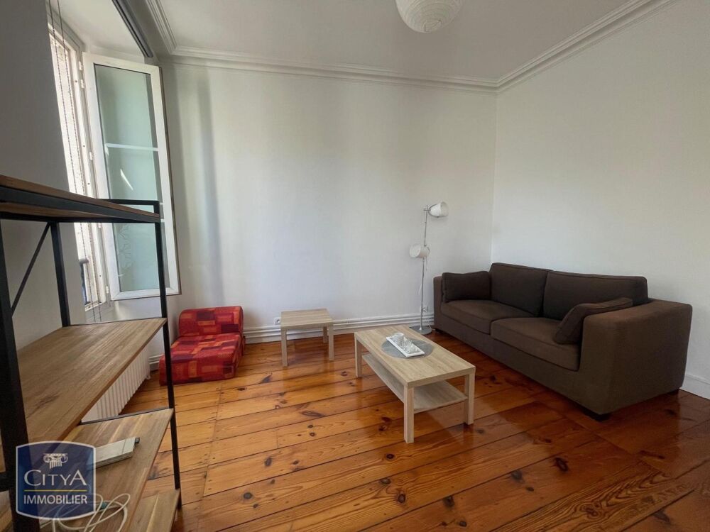 À LOUER : Appartement T2 situé à Pau Centre Ville, proch....