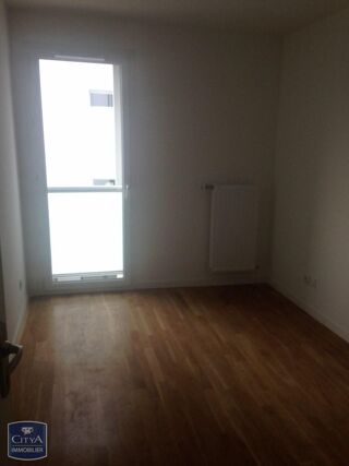  Appartement à louer 3 pièces 61 m²