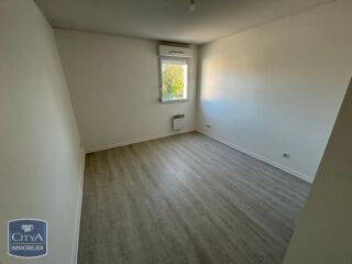  Appartement à louer 2 pièces 48 m²
