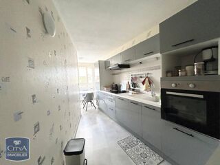  Appartement à louer 3 pièces 76 m²