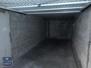  Parking / Garage � louer 
