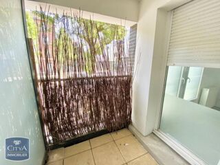  Appartement à louer 3 pièces 50 m²