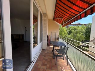  Appartement à louer 4 pièces 69 m²