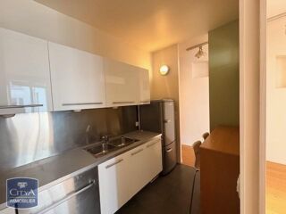  Appartement à louer 2 pièces 61 m²